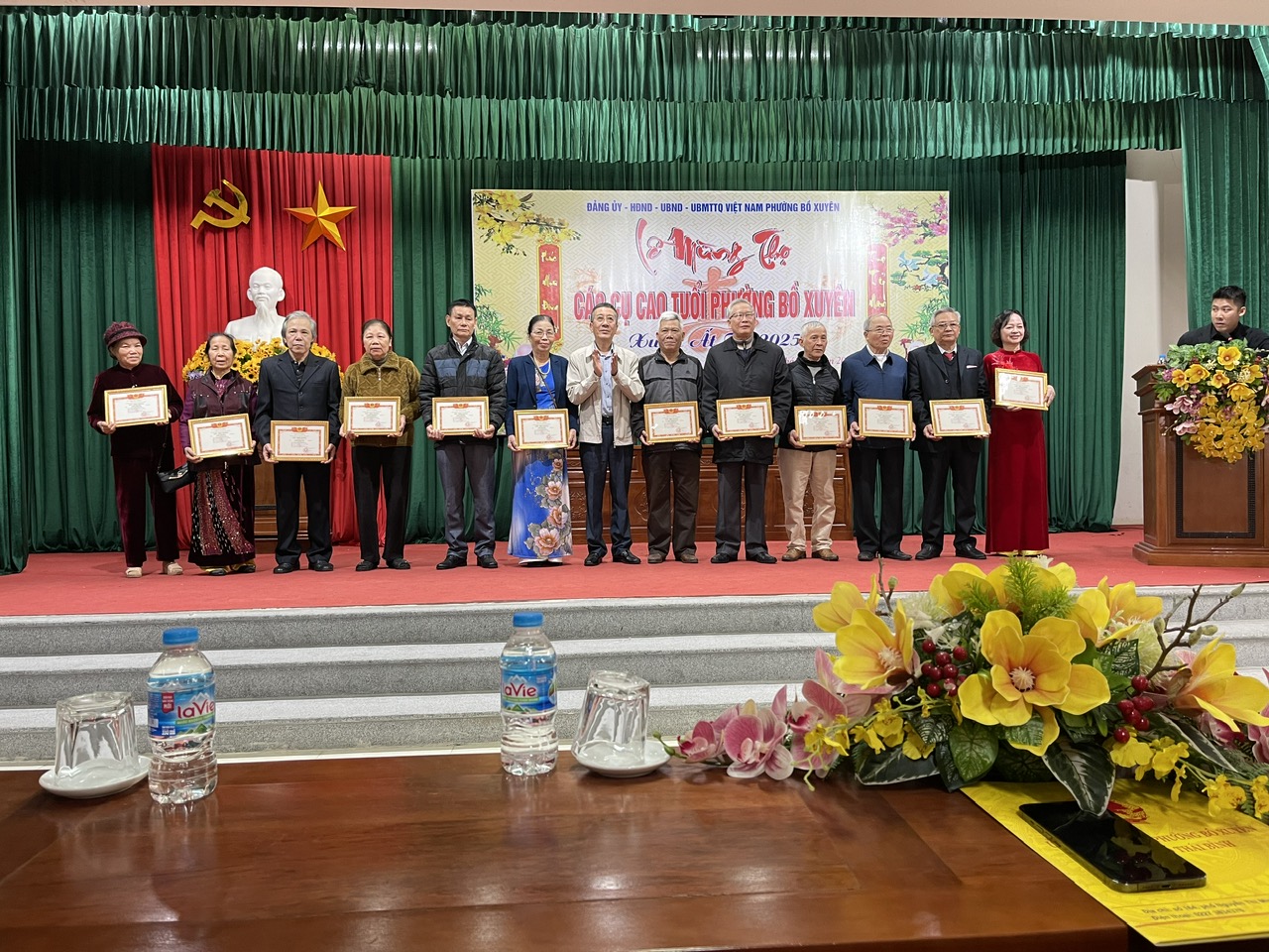 Phường Bồ Xuyên tổ chức Lễ mừng thọ Người cao tuổi xuân Ất Tỵ 2025