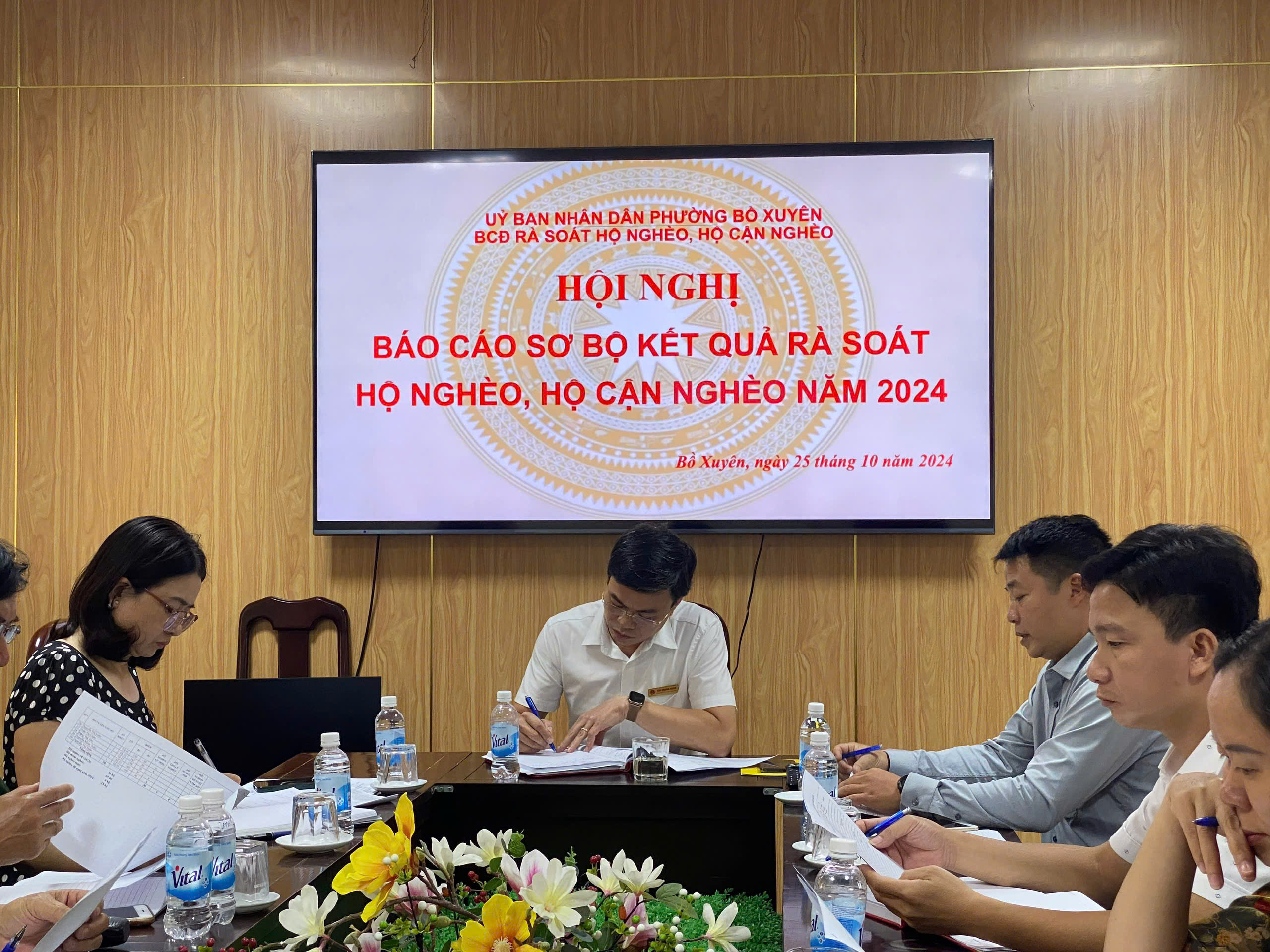 Họp BCĐ rà soát hộ nghèo, hộ cận nghèo năm 2024